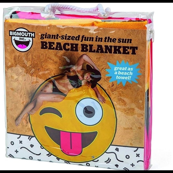 Resting Beach Face Beach Towel - Picture 2 of 2